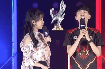 在初期的 在初期的